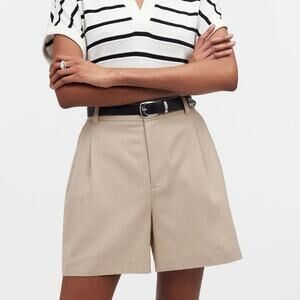 NWT Madewell The Harlow Short In Drapey Twill Pleated Vintage Khaki Tan Size 0